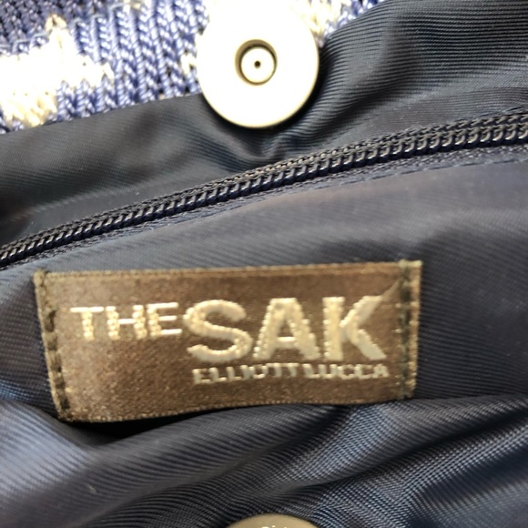 The Sac (By Elliott Lucca) Crochet Hobo Bag. - Picture 9 of 10